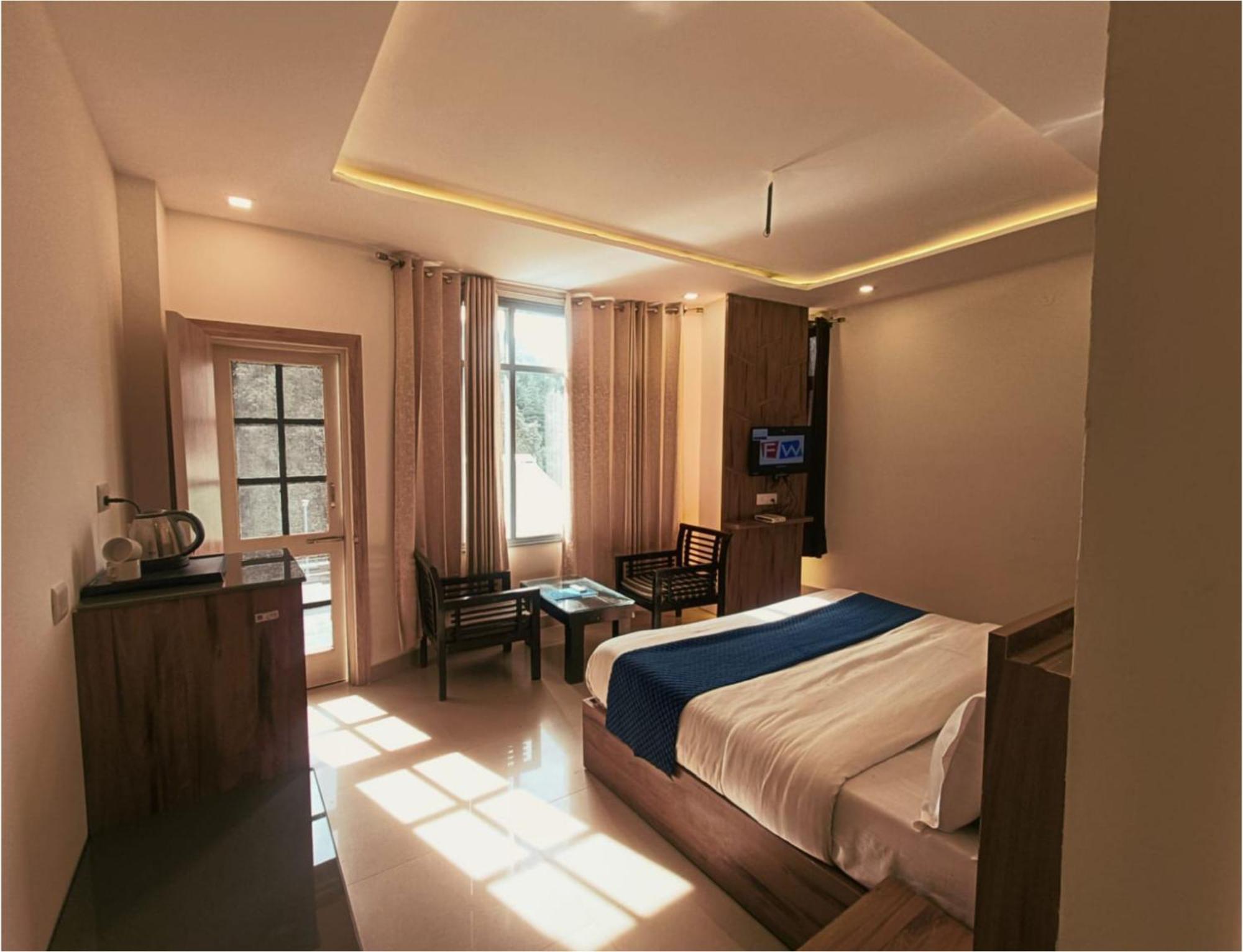 Hotel Wild Rose - Dalhousie Eksteriør billede